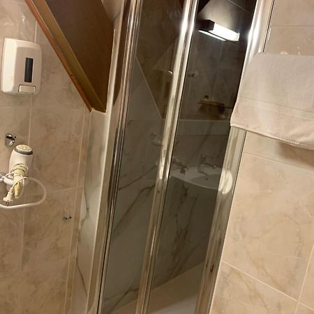 Hostal Ezkaurre Isaba Extérieur photo