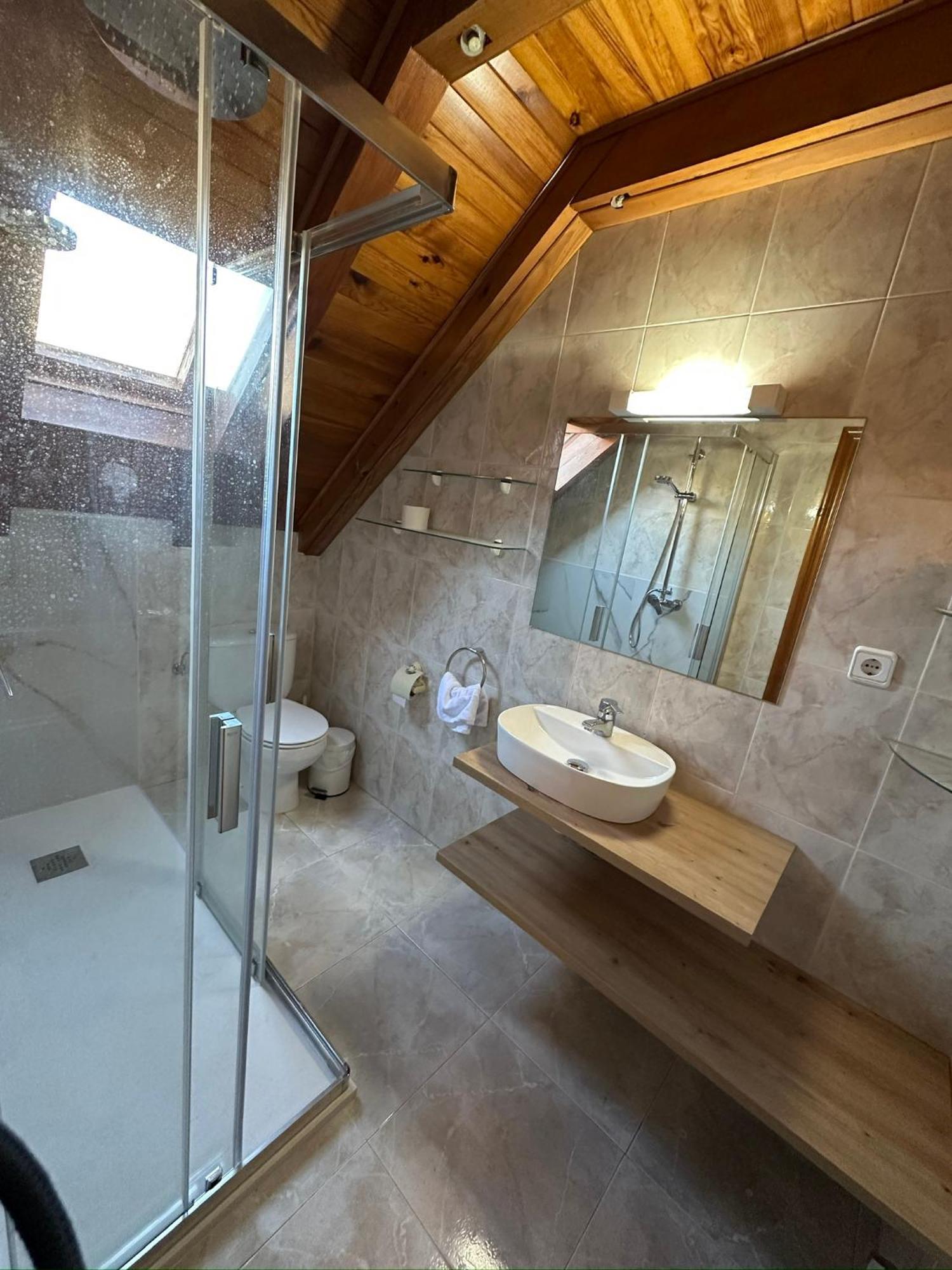 Hostal Ezkaurre Isaba Extérieur photo