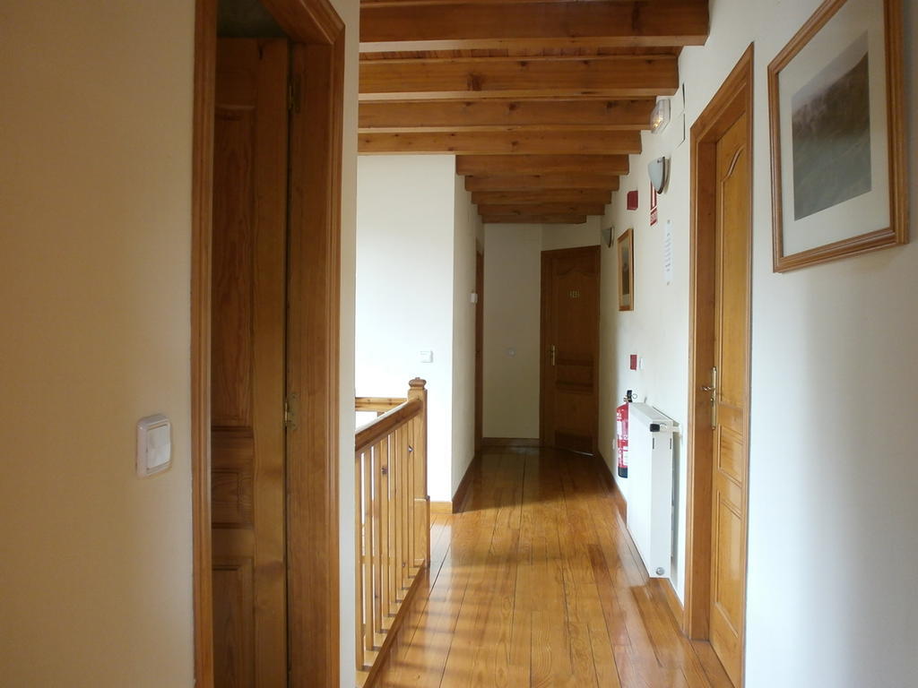 Hostal Ezkaurre Isaba Extérieur photo